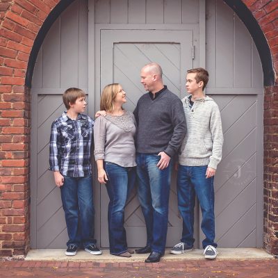 Family & Senior Portraits